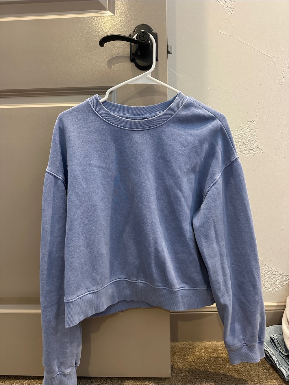 Old Navy Light Blue Cropped Sweatshirt